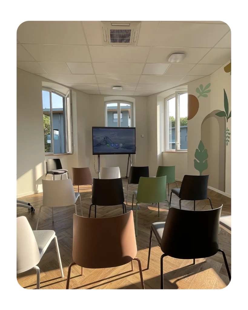 Le Château Bayonne coliving coworking location bureau location salles de réunion location caves domiciliation entreprises Pays Basque